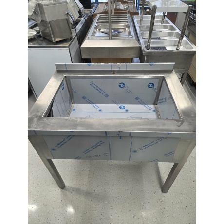 ROOSTEVABA VALAMUVANN