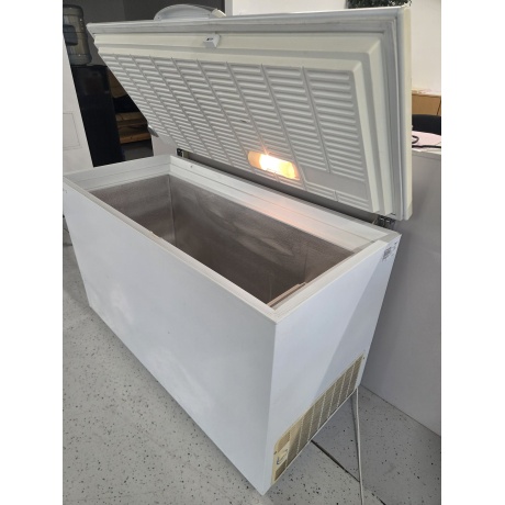 SÜGAVKÜLMKIRST Electrolux 300L 